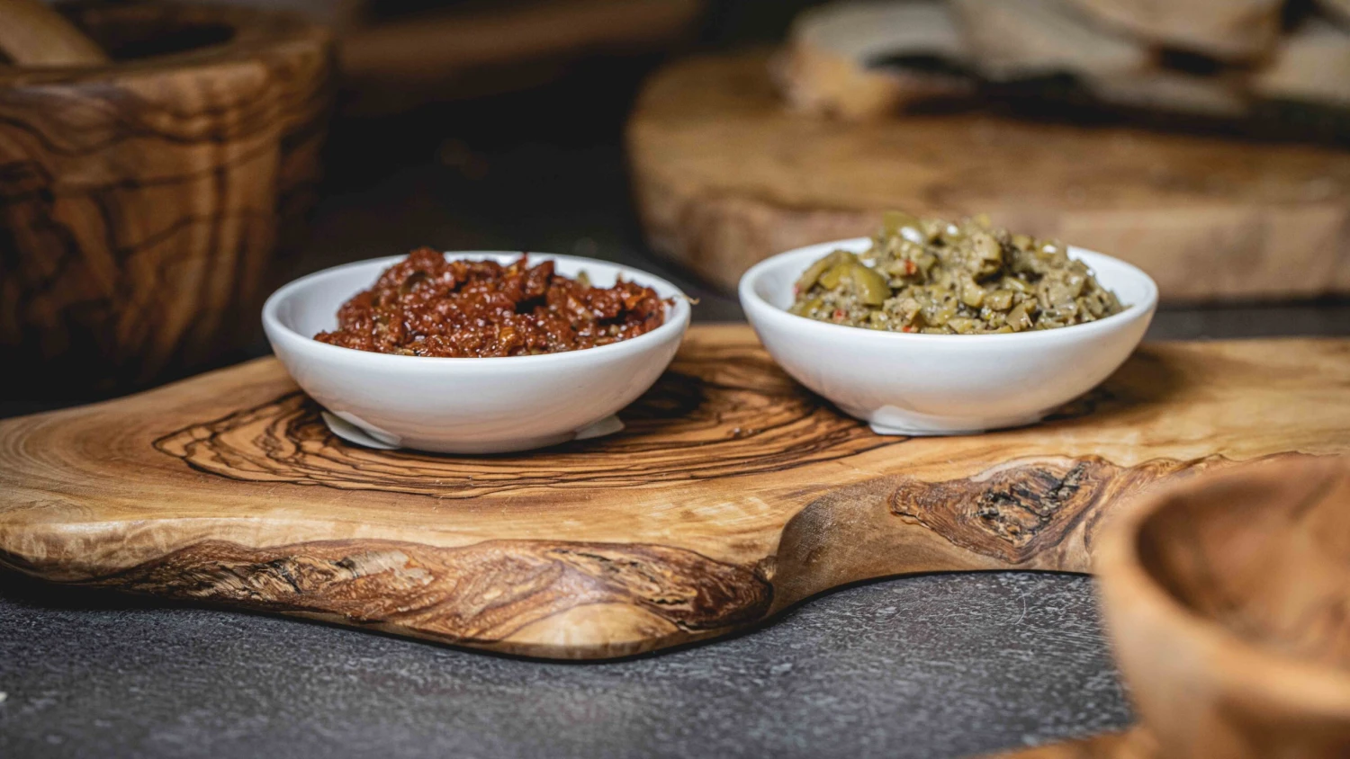 Jay Hill Kaasplank Tunea - Olijfhout - 18 x 16 cm Jay Hill Kaasplank Tunea - Olijfhout - 18 X 16 Cm -Praktische Winkel Voor Keukenbenodigdheden tunea 15 1 scaled