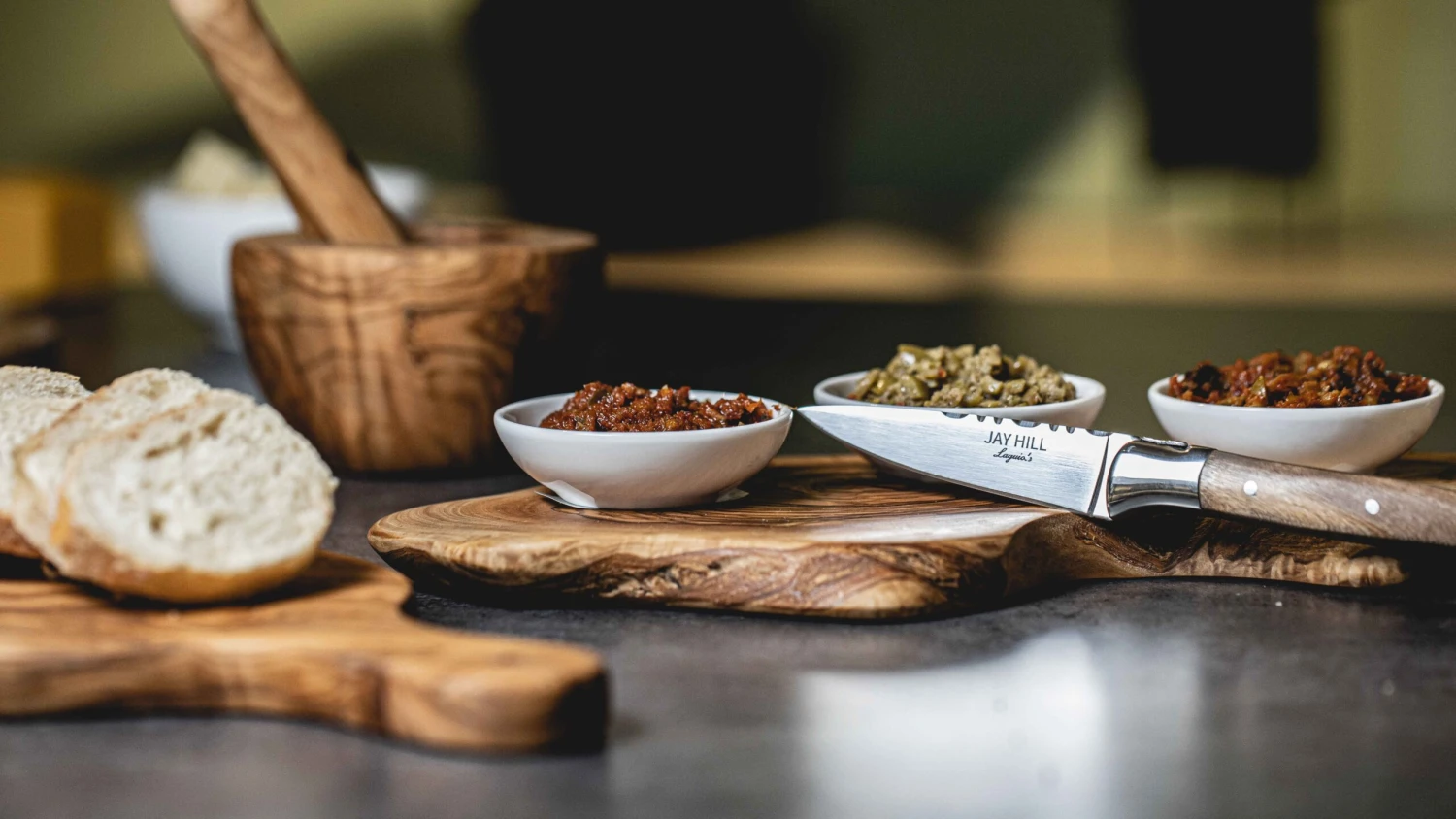 Jay Hill Kaasplank Tunea - Olijfhout - 18 x 16 cm Jay Hill Kaasplank Tunea - Olijfhout - 18 X 16 Cm -Praktische Winkel Voor Keukenbenodigdheden tunea 5 1 scaled