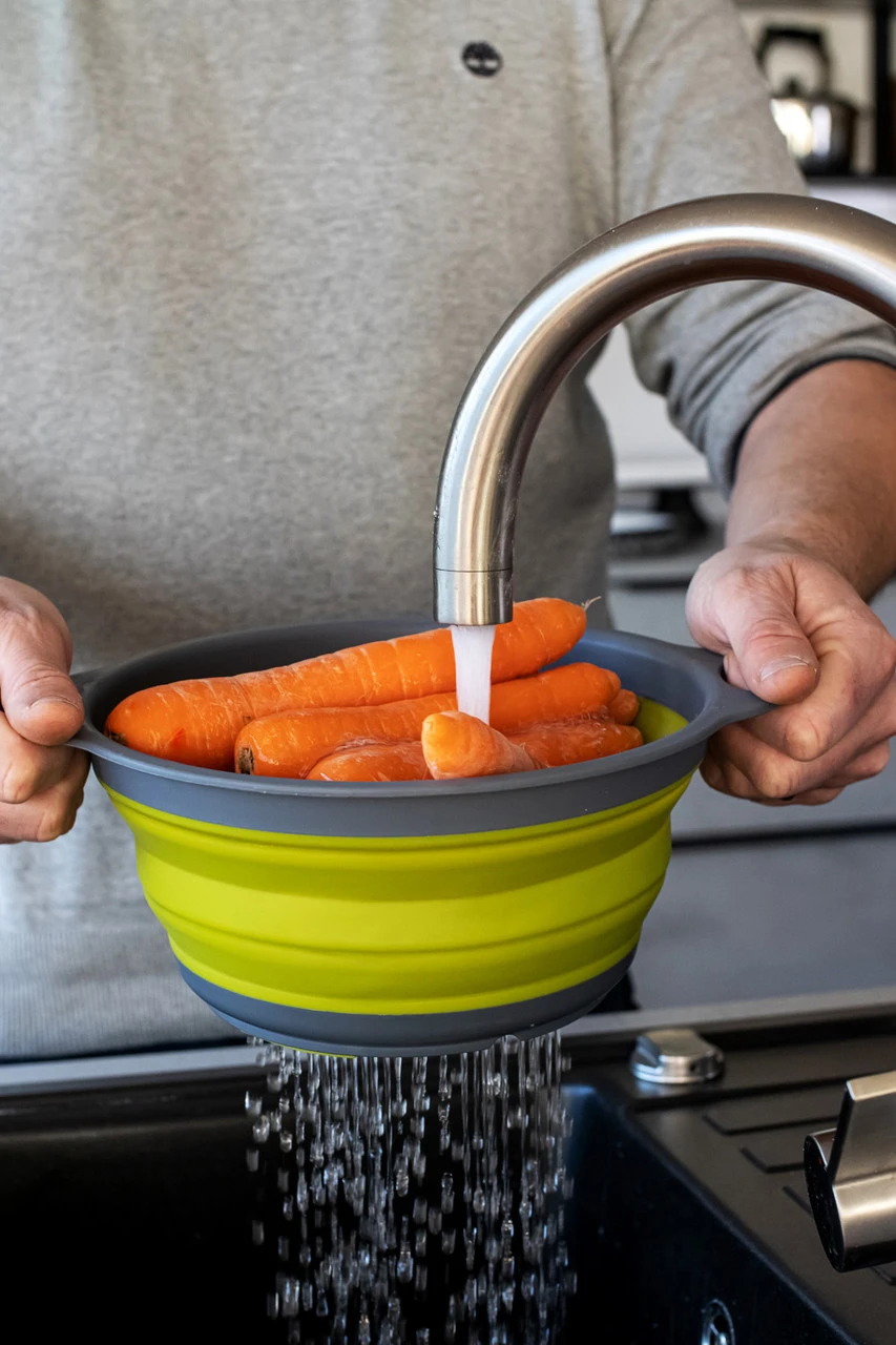 Colourworks Vergiet Groen - ø 24 cm Colourworks Vergiet Groen - ø 24 Cm -Praktische Winkel Voor Keukenbenodigdheden